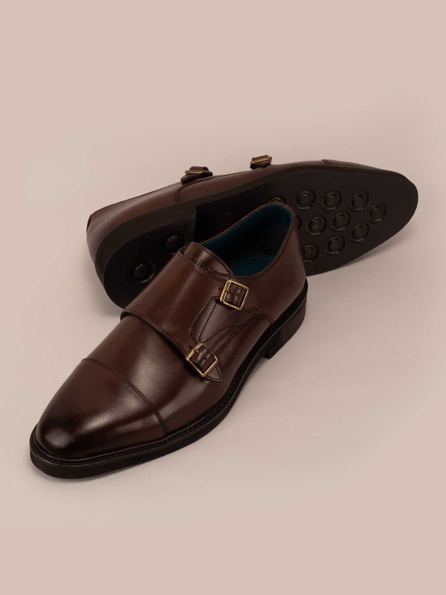 Why Fit Matters for Men's Leather Shoes Comfort
