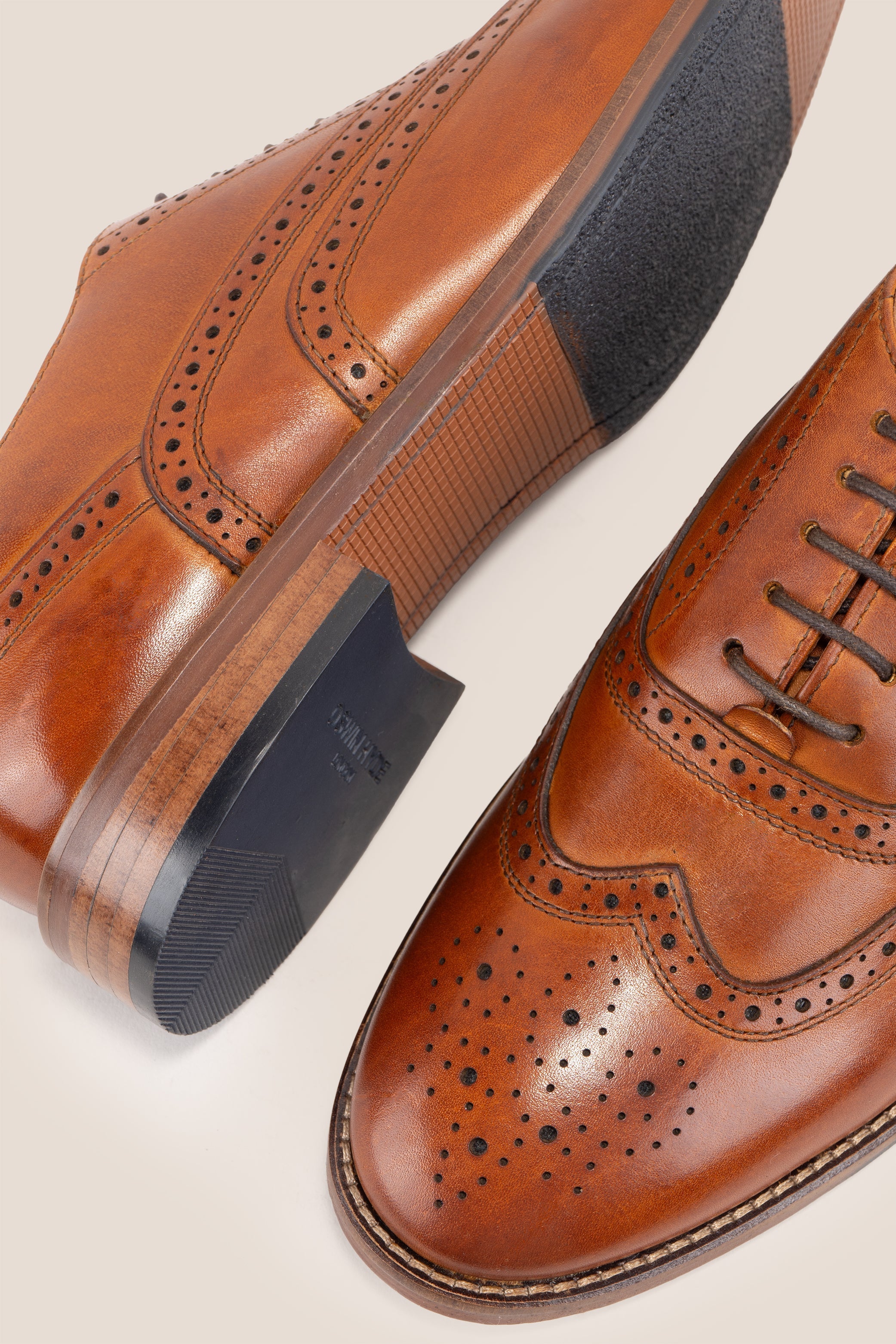 Why Quality Matters in Men's Leather Shoes Styles