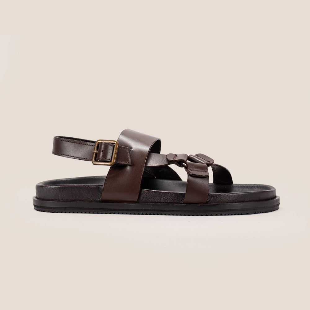 Summer-Ready Leather Sandals: Casual Meets Class