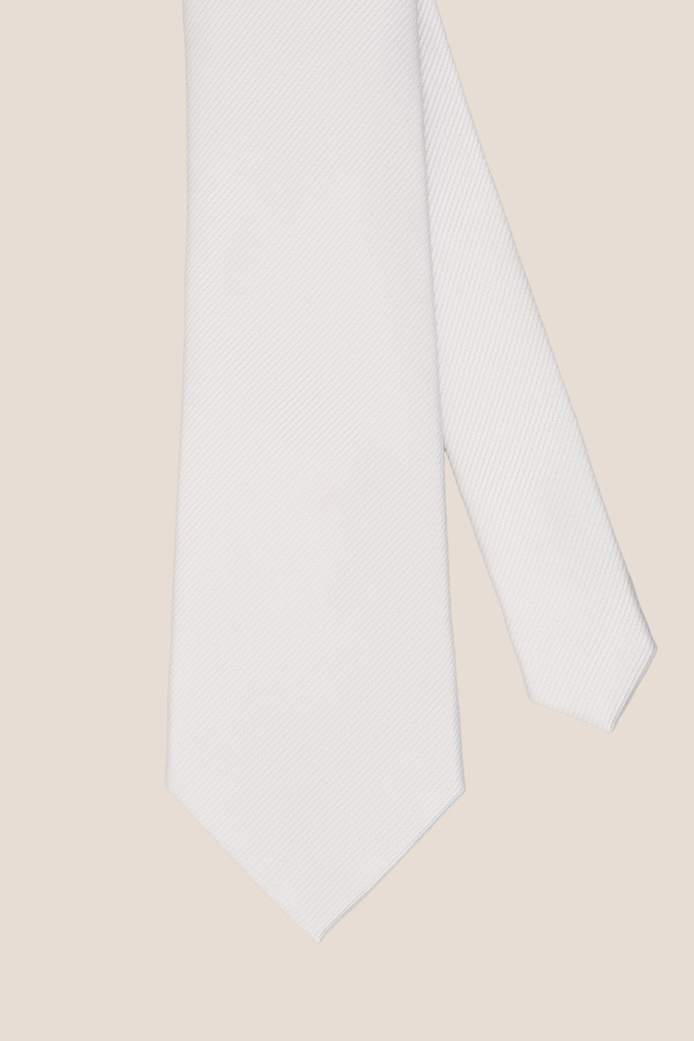 White Ribbed tie with elegant design, perfect for weddings, office wear, and formal occasions.