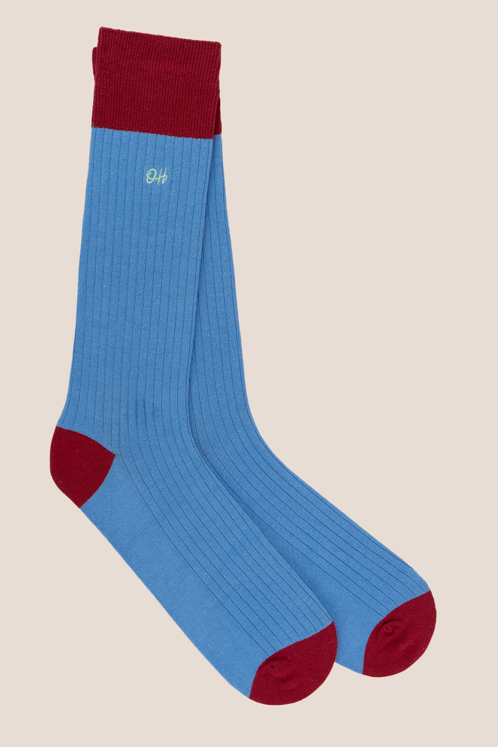 Oswin Hyde Hot Six six pairs of high-quality socks for men, offering luxury, comfort, and style.