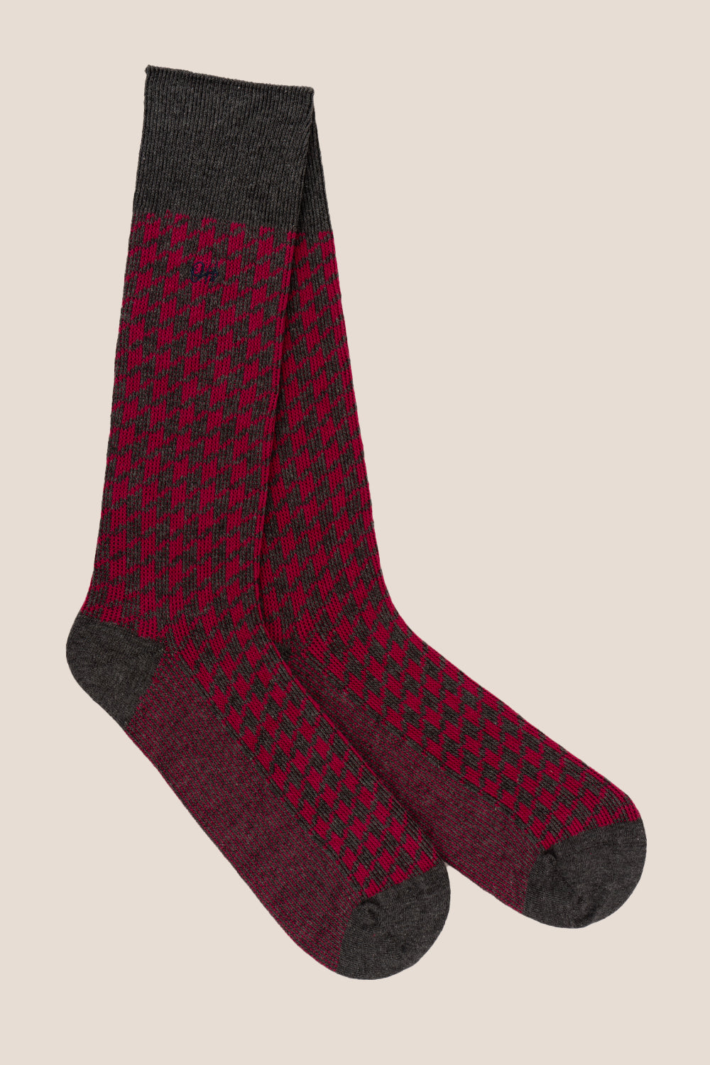 Oswin Hyde Dapper three pairs of premium socks for men, offering luxurious comfort and style.