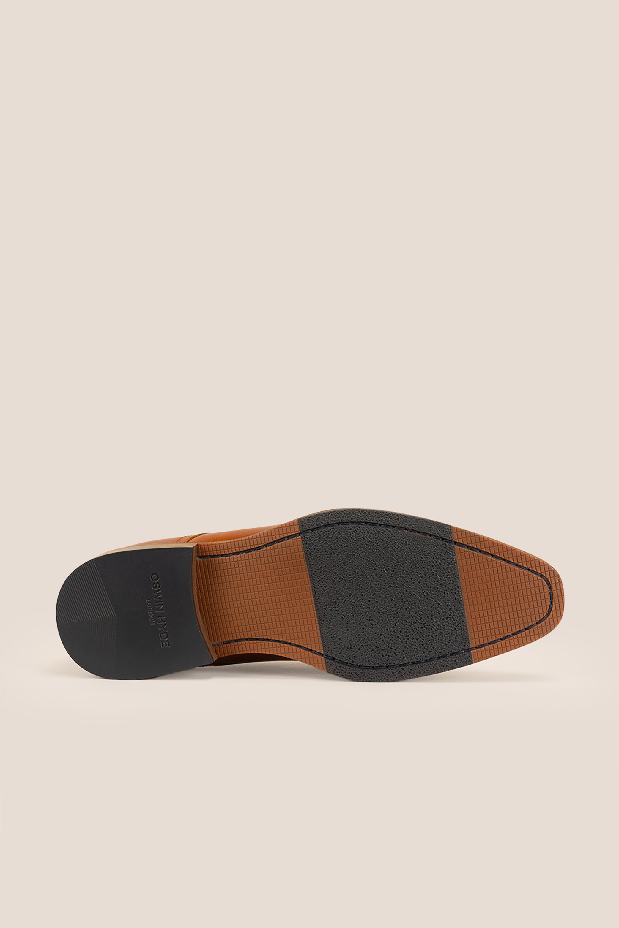 Edison tan leather Derby shoes for men featuring a 3-eyelet design, breathable lining, and durable leather sole for formal and smart casual occasions.