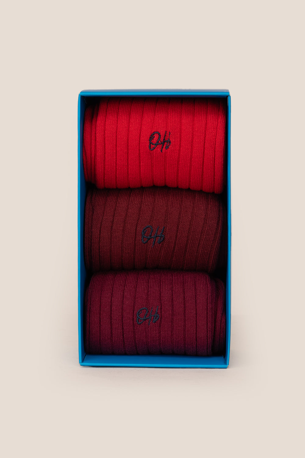 Oswin Hyde Bold three pack socks for men, offering luxury, style, and comfort.