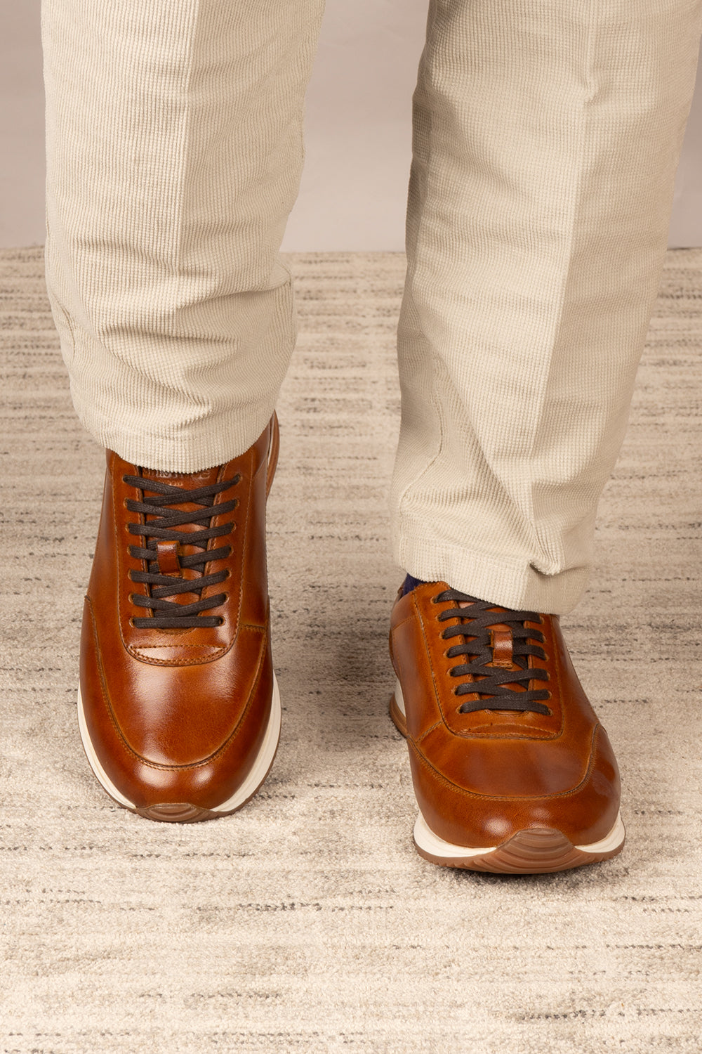 Spencer Tan Leather Sneakers | Oswin Hyde