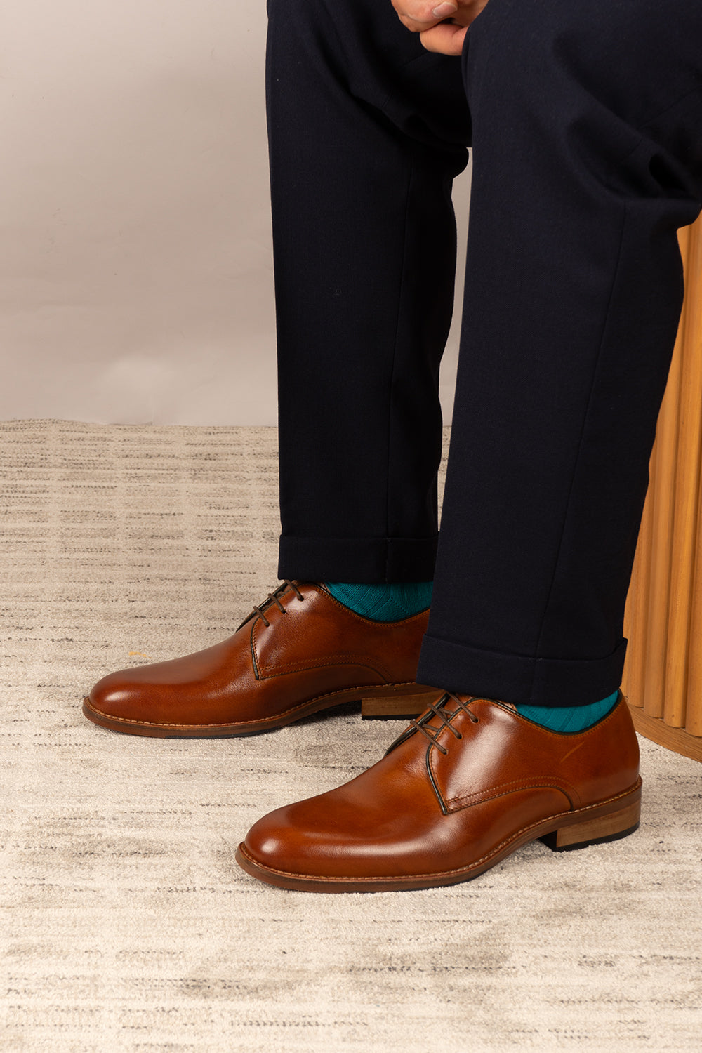 Edison tan leather Derby shoes for men featuring a 3-eyelet design, breathable lining, and durable leather sole for formal and smart casual occasions.