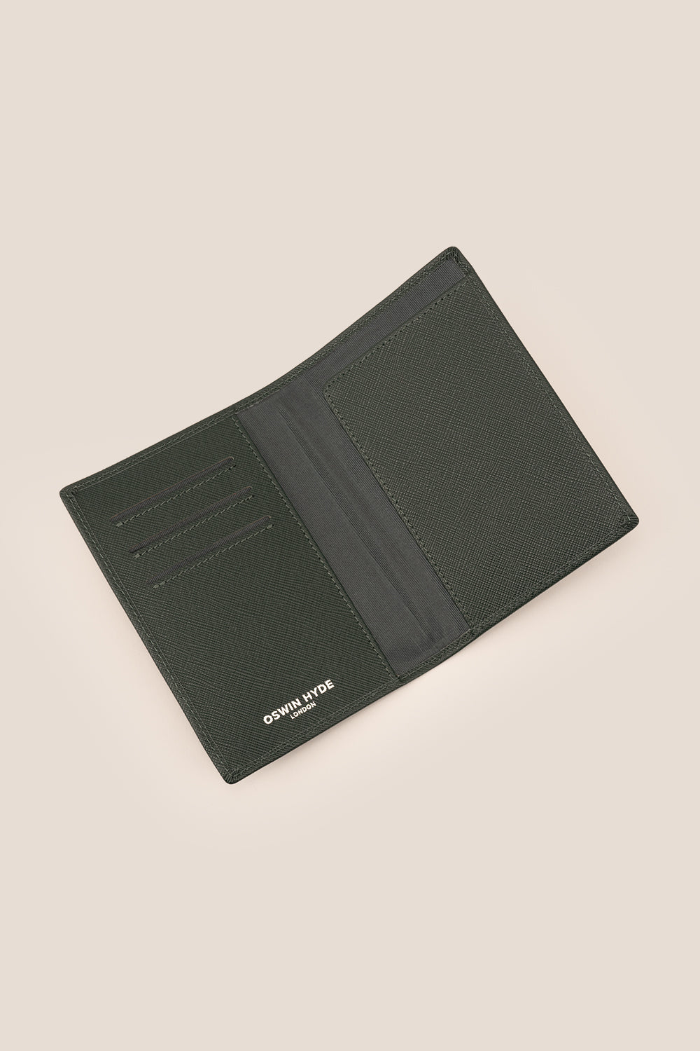 Covent Green Passport Holder | Oswin Hyde