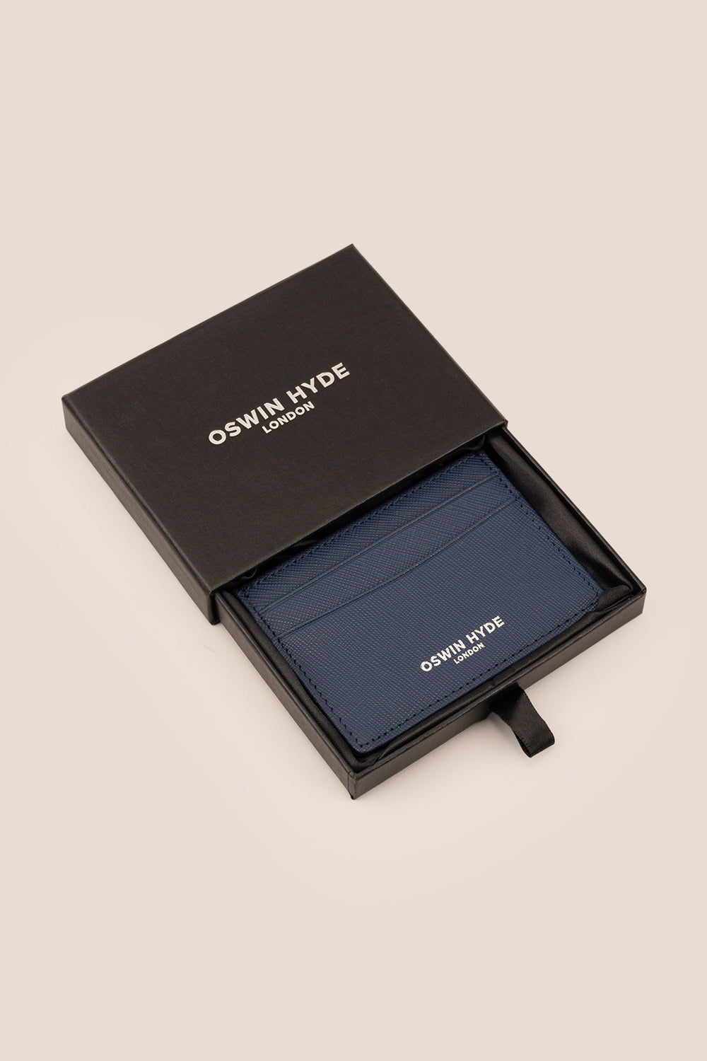 Holborn navy saffiano leather card holder for men by Oswin Hyde – premium slim wallet with silver embossed detail and luxury textured finish.