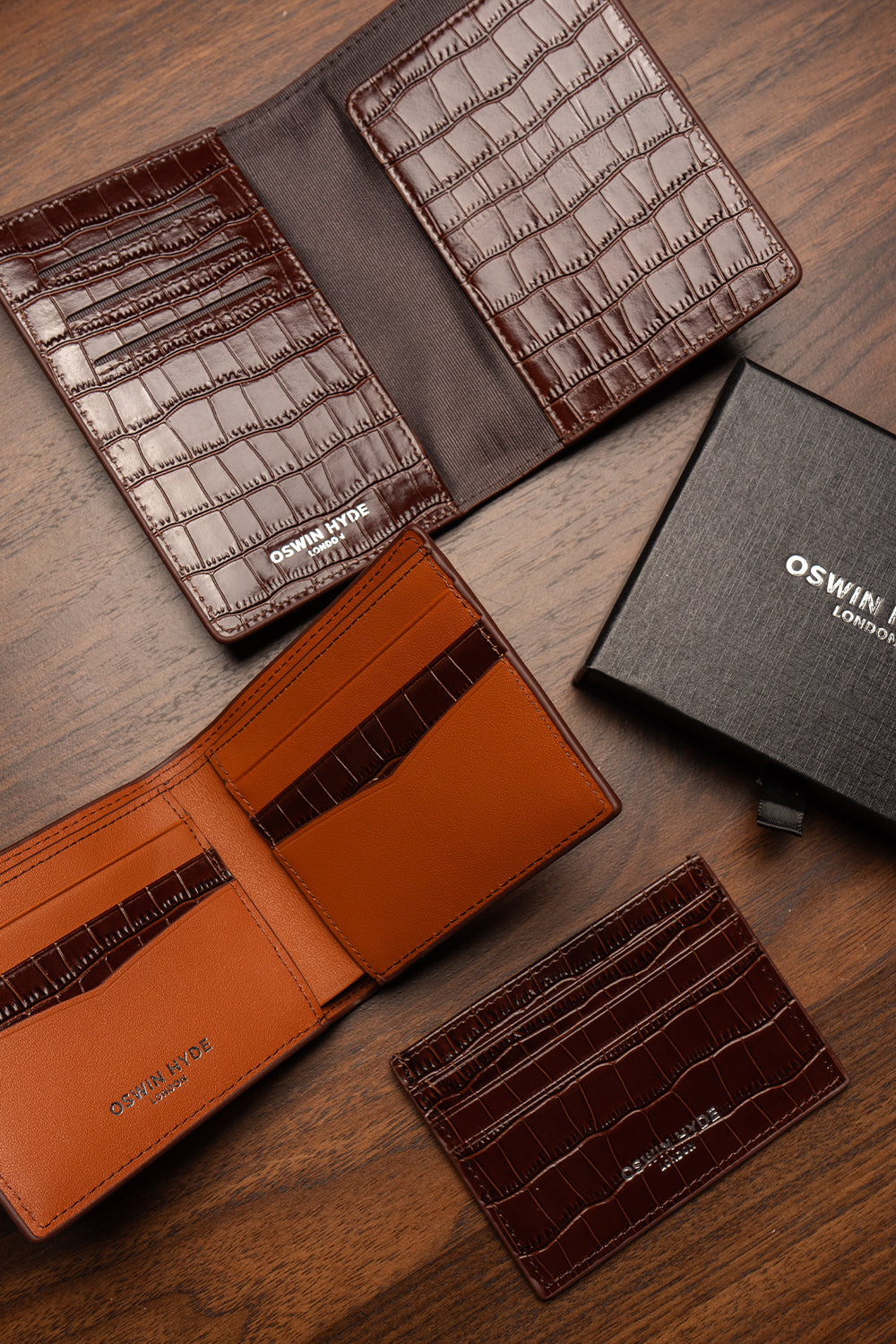 Covent Brown Croc Passport Holder | Oswin Hyde