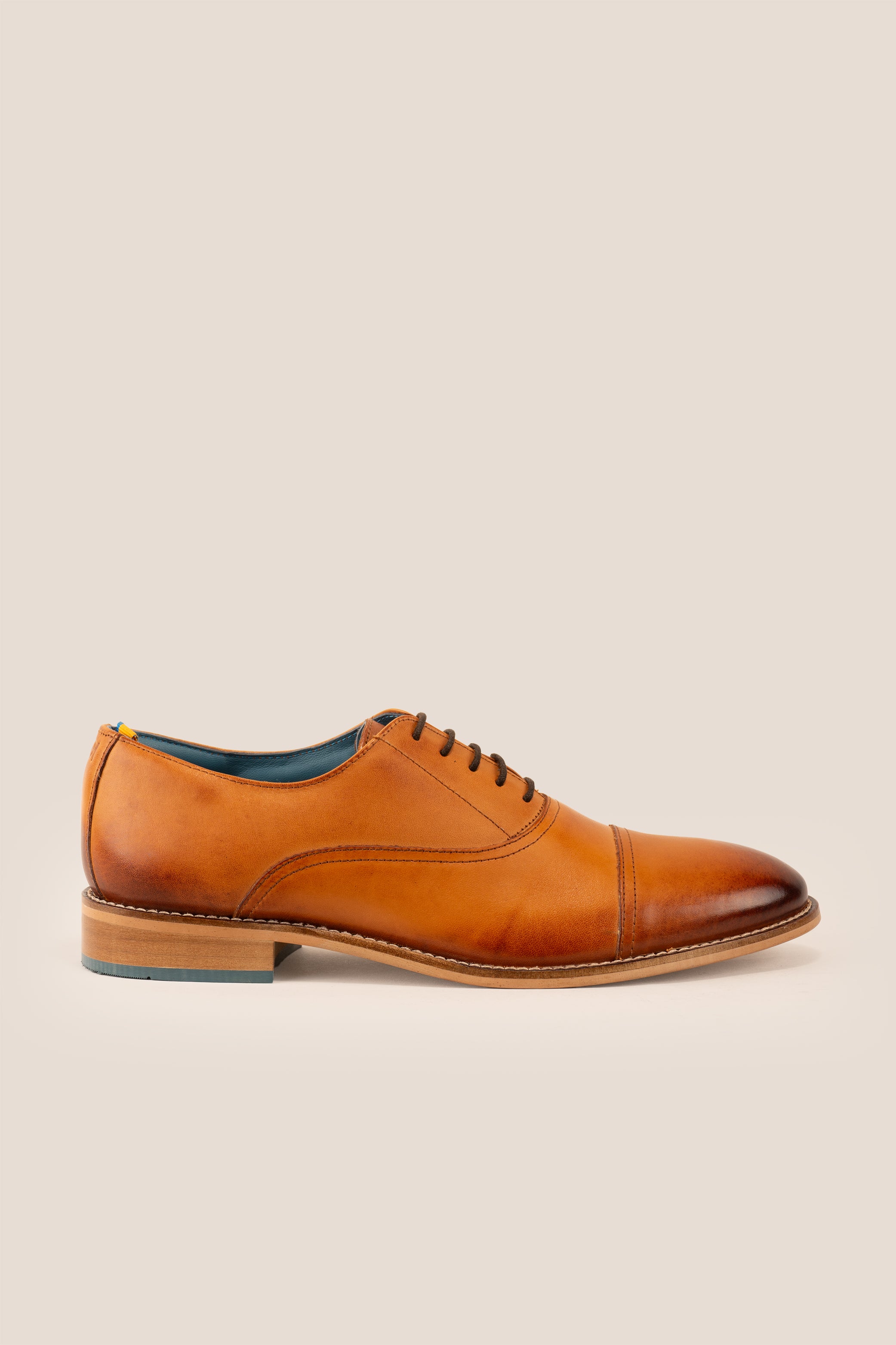 William tobacco tan leather men's shoes, handcrafted with premium leather and classic design, ideal for smart-casual and formal occasions.