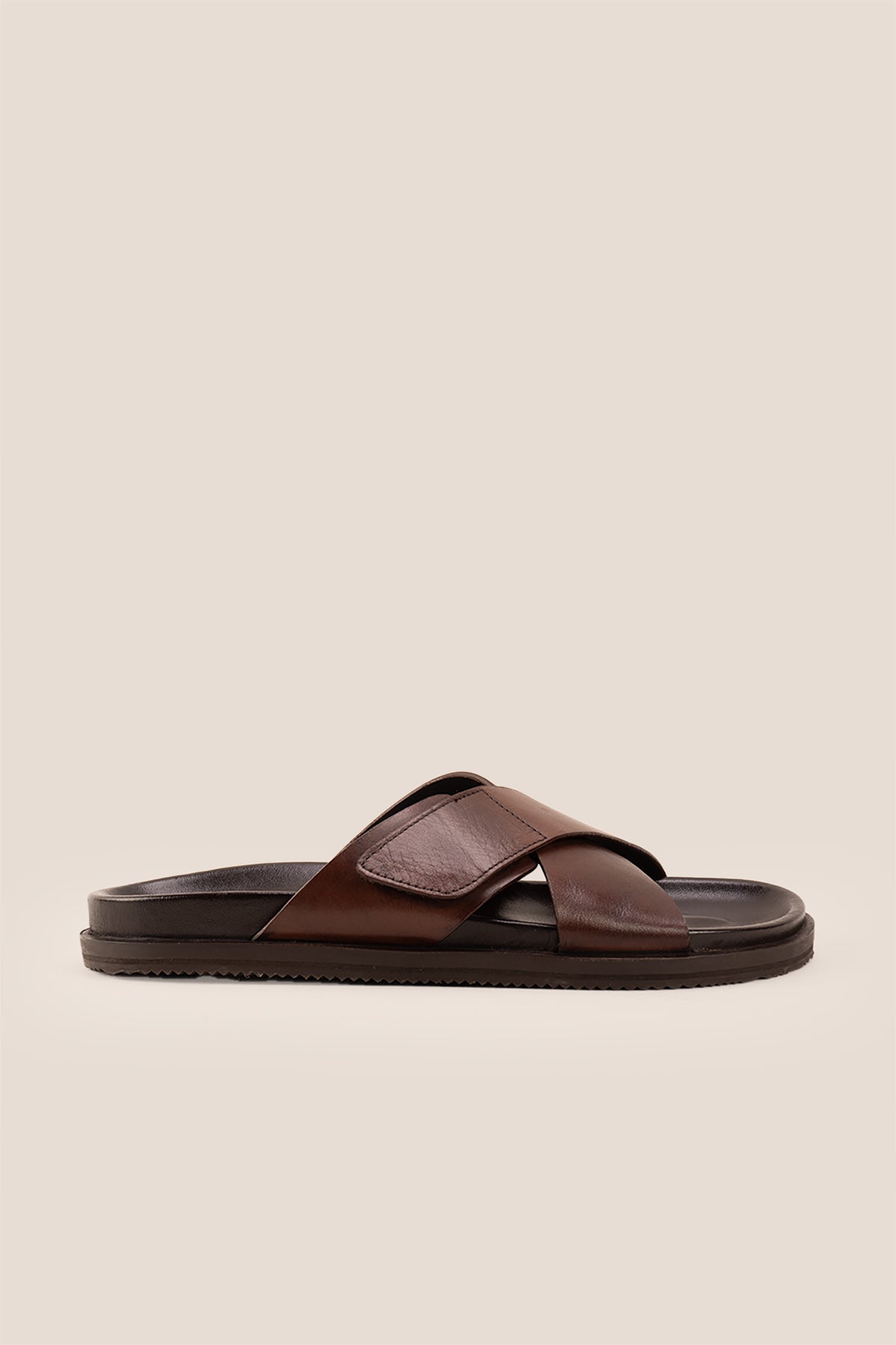 Dylan Brown leather men’s sandals with cross strap and velcro closure, perfect for casual wear, holidays, or summer outings.
