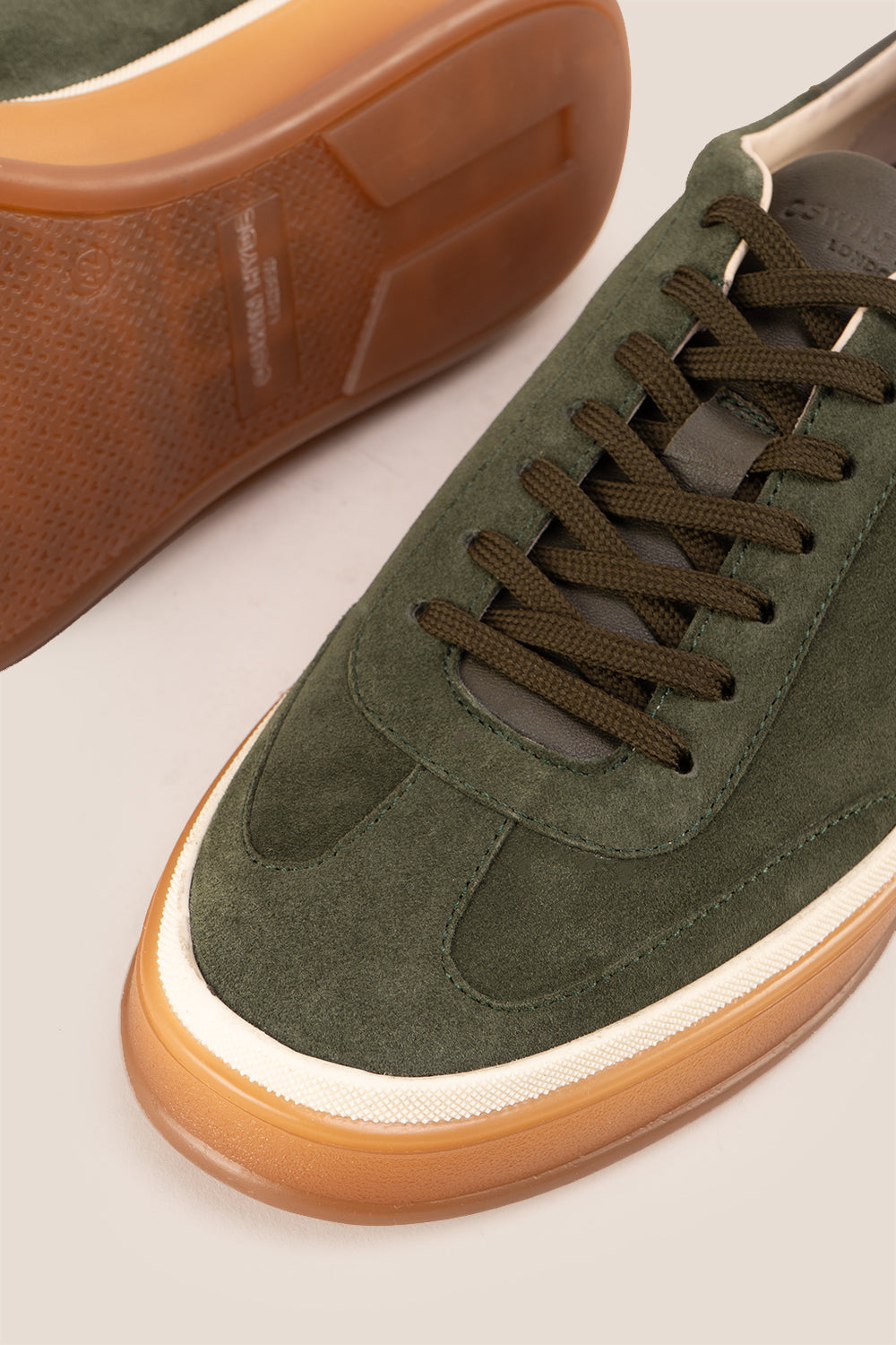 Smith green suede men's sneakers with a sleek seven-eyelet design, crafted from premium suede for a modern, sophisticated look and comfortable fit