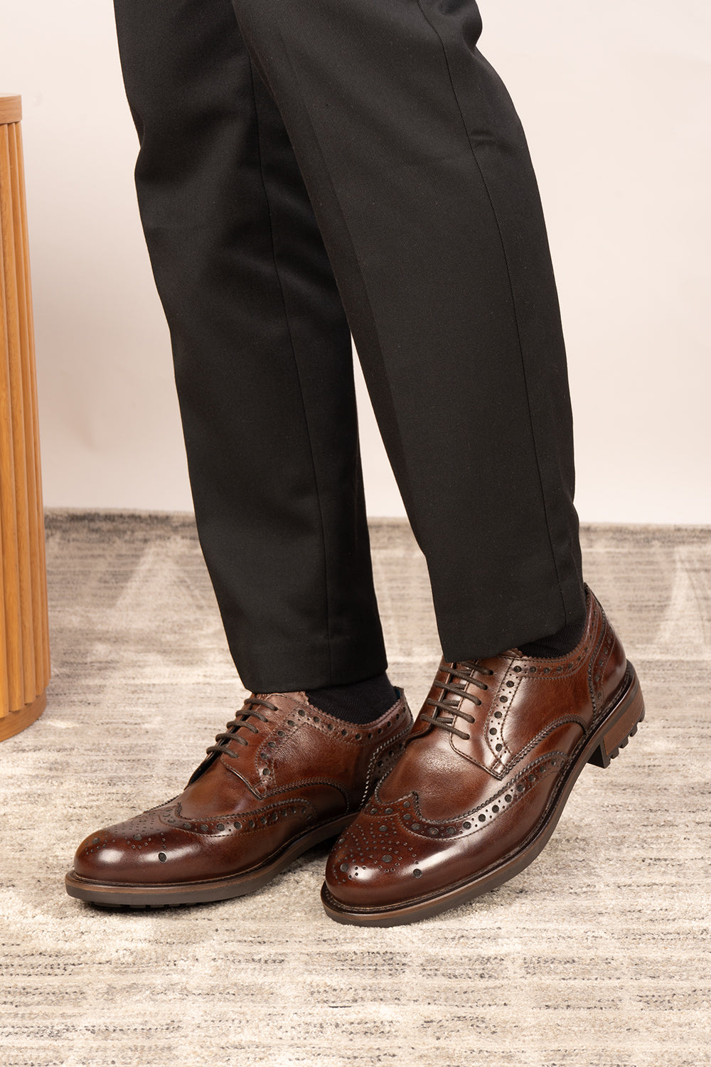 George brown leather wing cap brogue shoes for men with five-eyelet design, crafted in premium leather for a classic, refined style.