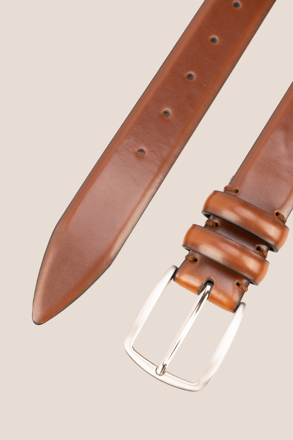 Gavin Tan classic leather mens belt featuring a pin buckle and double belt loop, perfect for a polished everyday look.