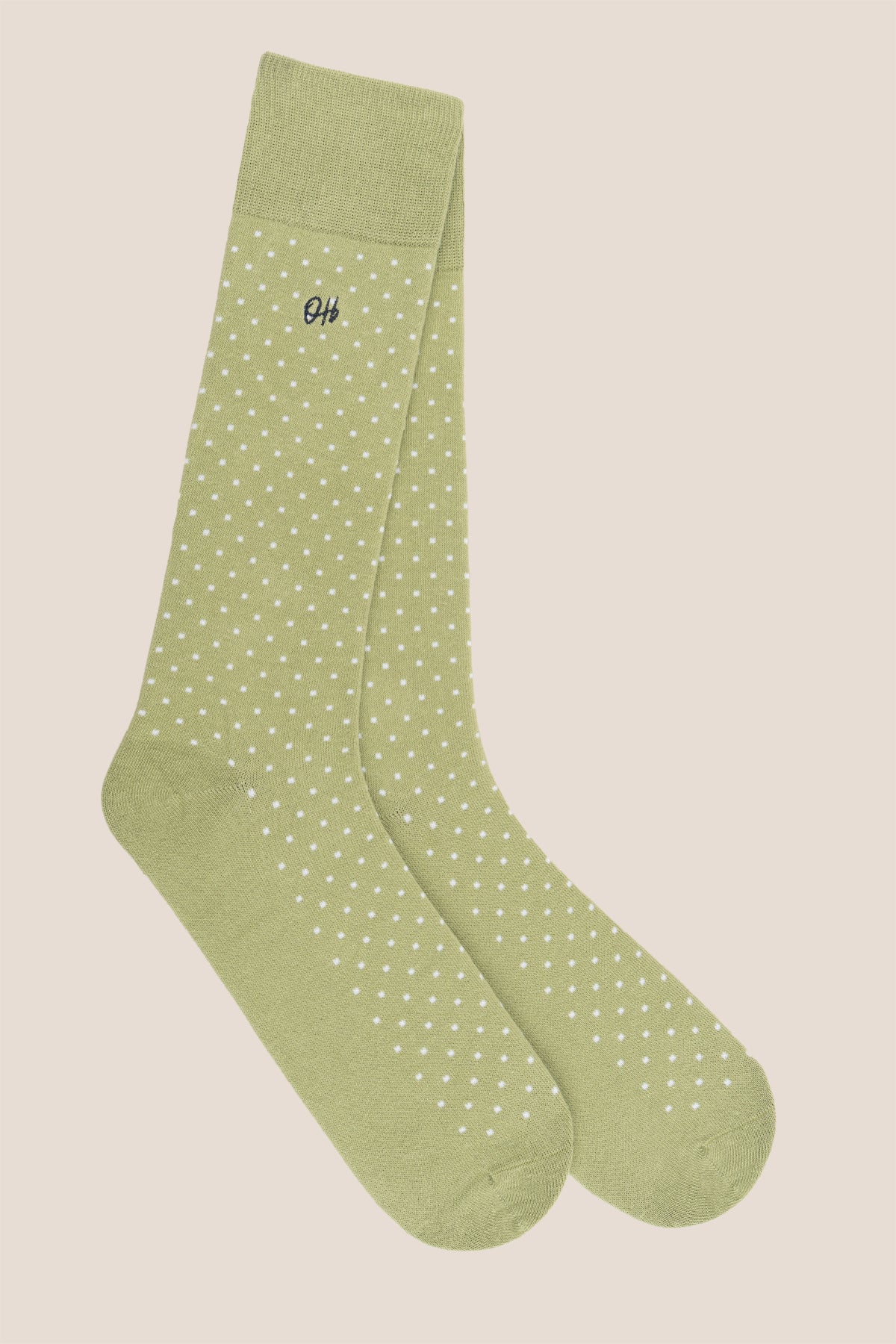 Oswin Hyde Polka Pastel men’s cotton socks in a three-pack. These luxury socks offer comfort, style, and a playful polka dot design for everyday wear.