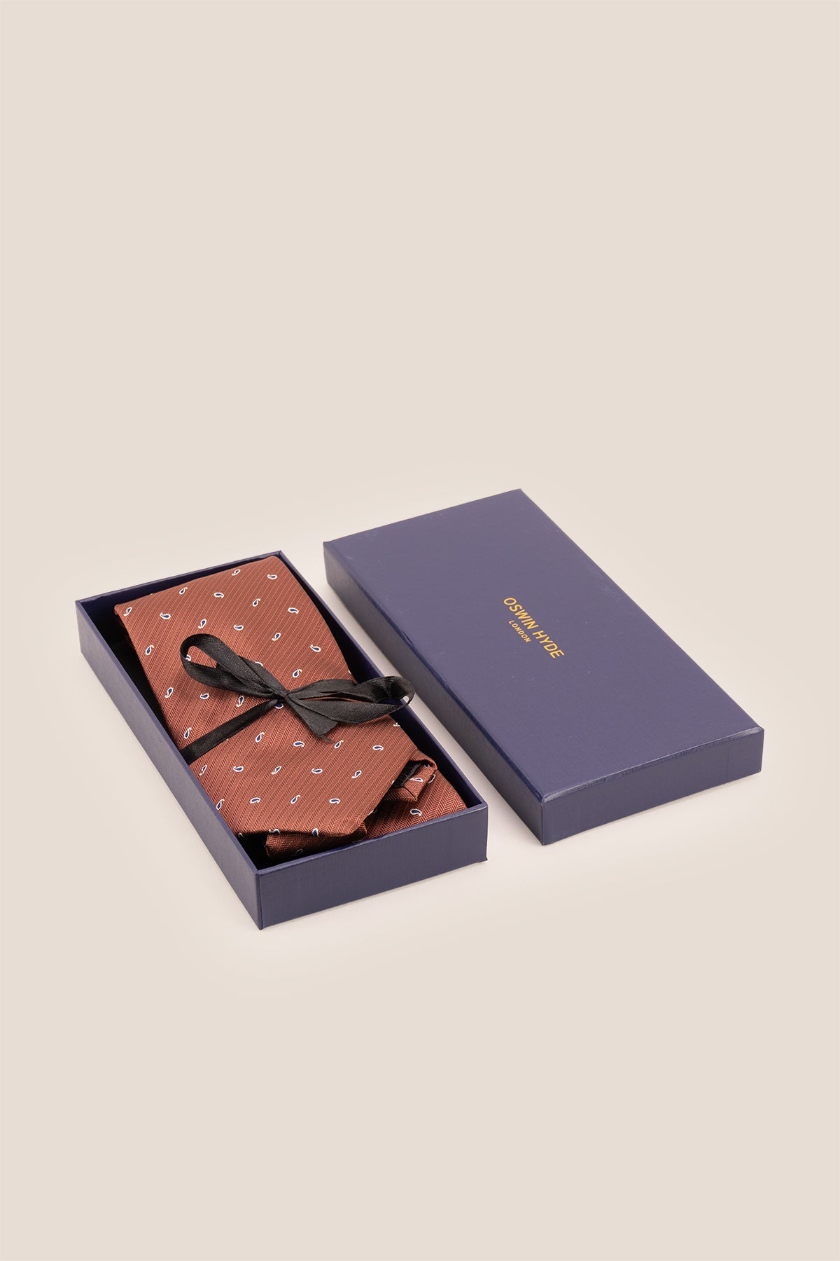 Oswin Hyde Bronze Micro Paisley ties for men. Featuring a rich bronze color and delicate paisley patterns, made from premium material.