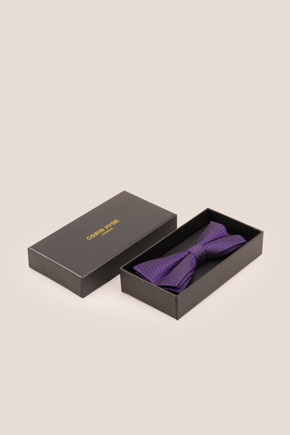 Oswin Hyde Purple Scotch Texture Bowtie for men, designed with a distinctive scotch-textured pattern