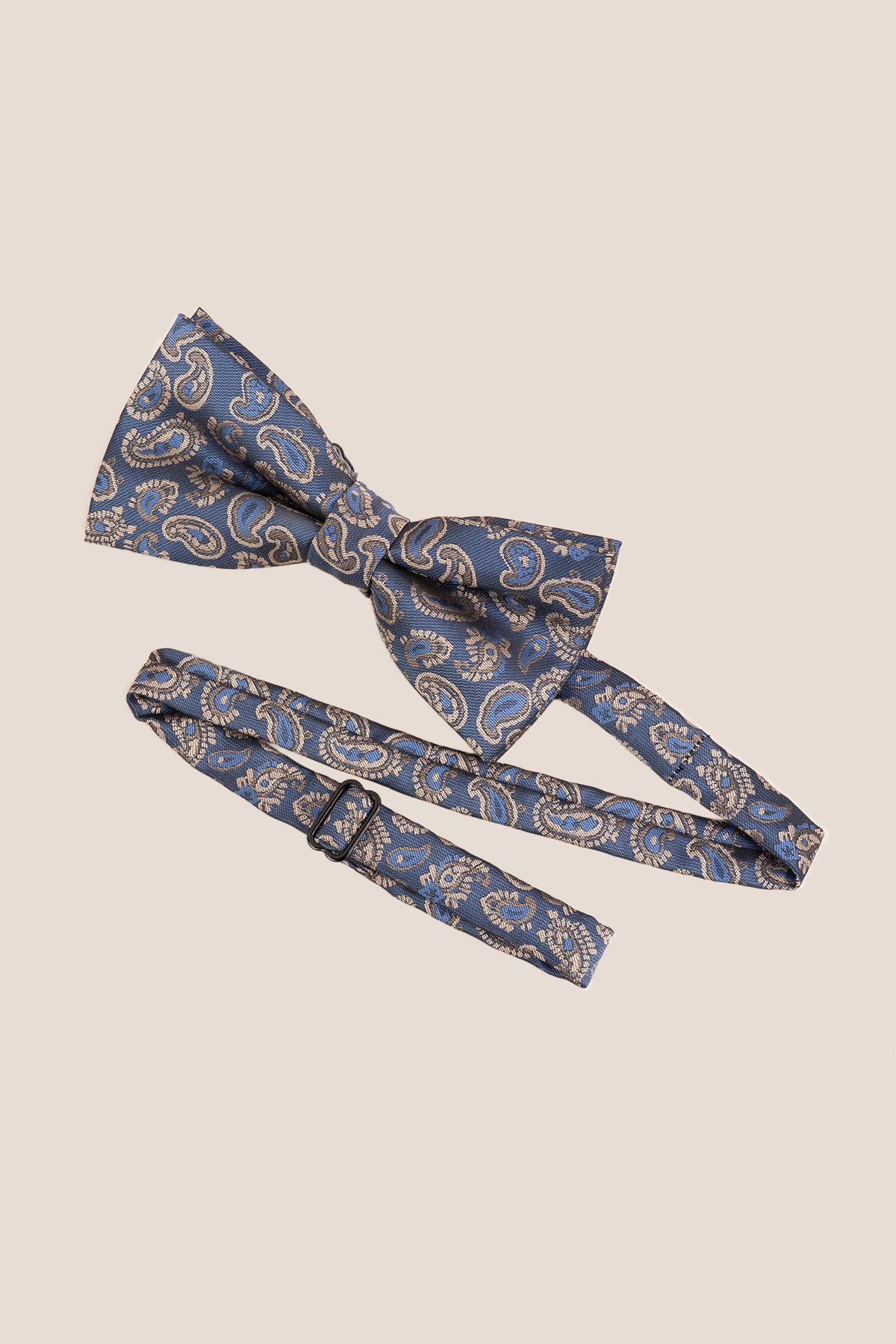 Paisley Pattern Navy bowtie for men, rich navy colour and detailed pattern make it an elegant choice for weddings.