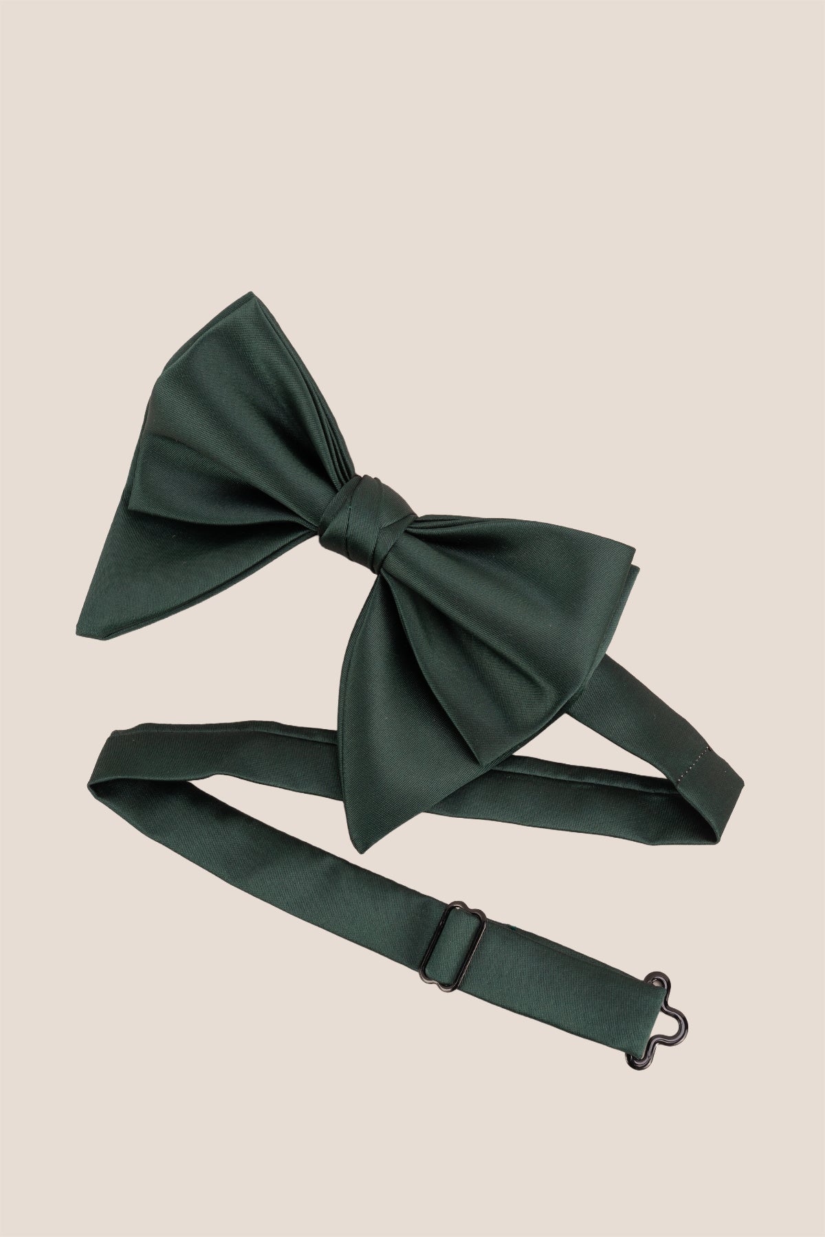 Oswin Hyde Green Retro Bowtie, crafted from soft satin and featuring a timeless design