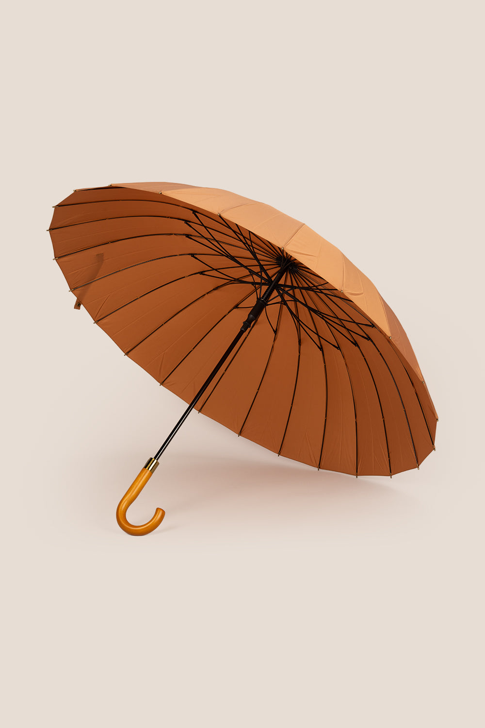 Joseph Sand men’s windproof umbrella with wooden J-handle, combining classic style and durable construction for elegant all-weather protection.