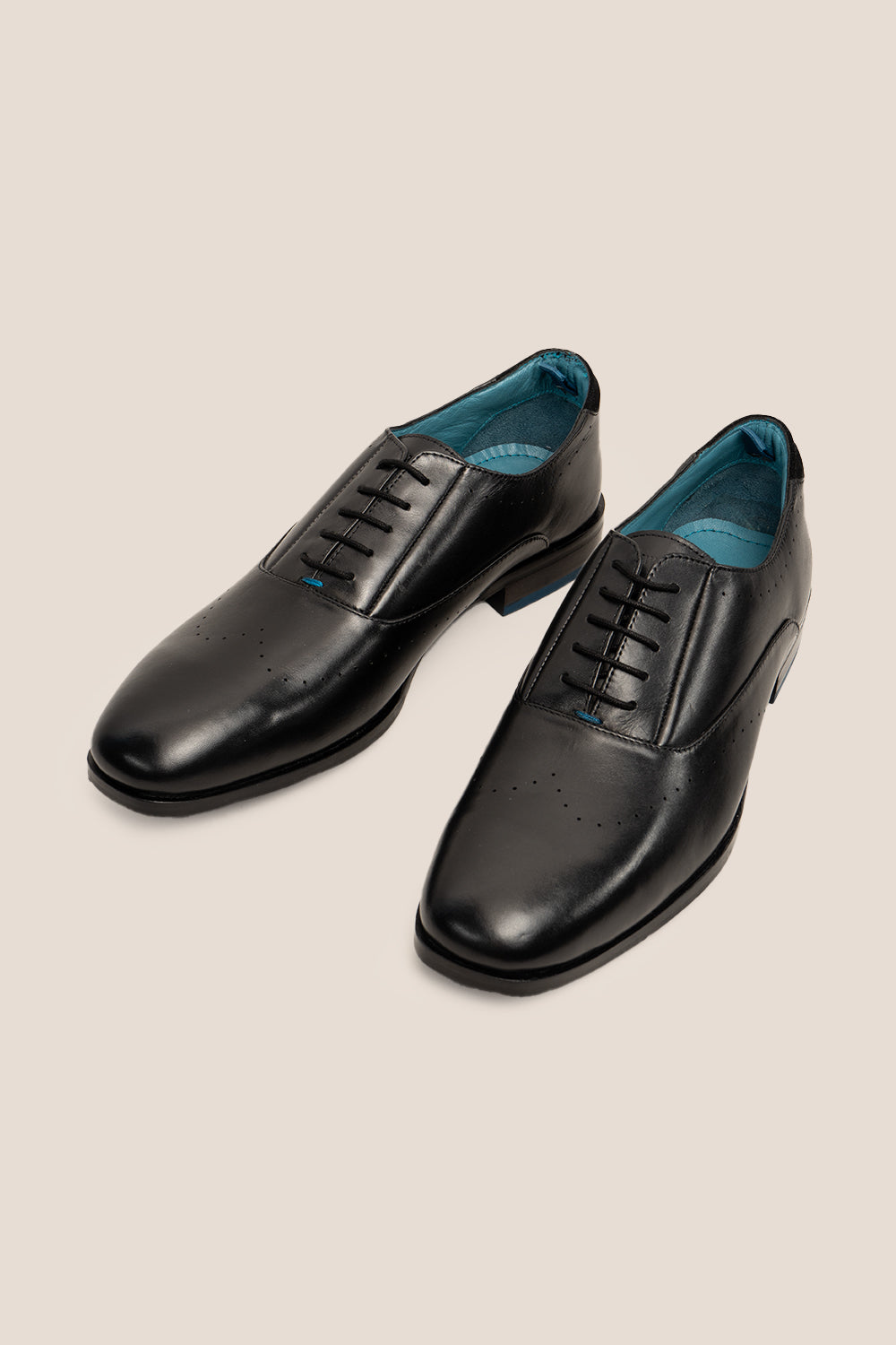 Dean Black Oxford men’s leather shoes crafted from premium black leather with classic formal design for office and special occasions.