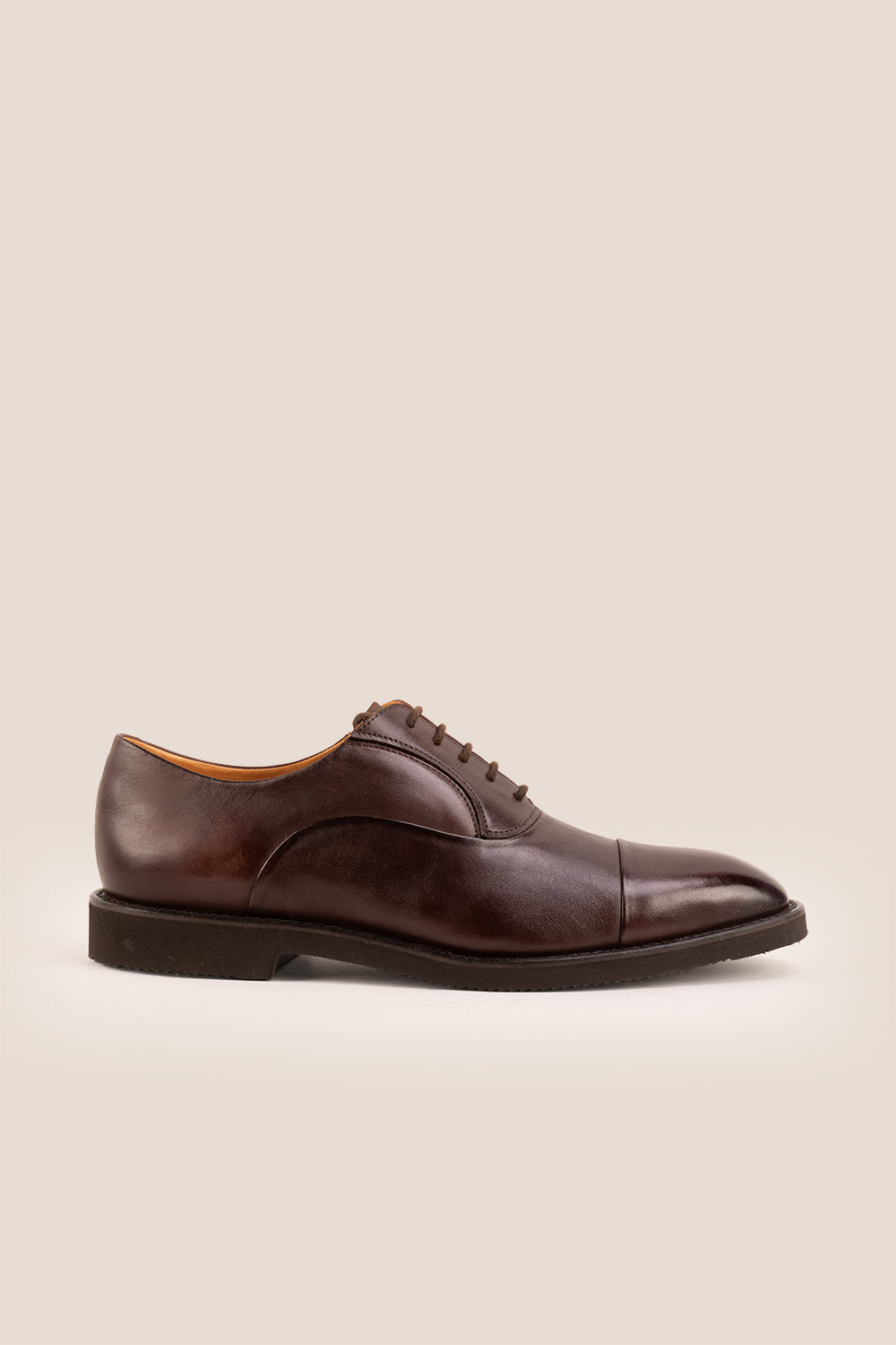 Grayson brown Oxford leather shoes for men, classic formal footwear crafted from premium leather, ideal for smart business or evening wear.