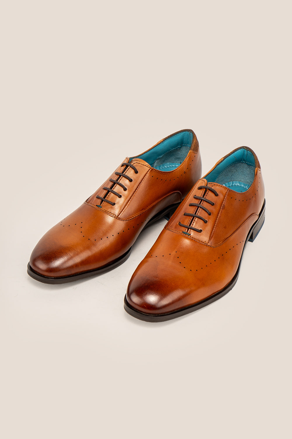 Dean tan Oxford leather shoes for men with sleek design and polished finish, ideal for formal and business wear.