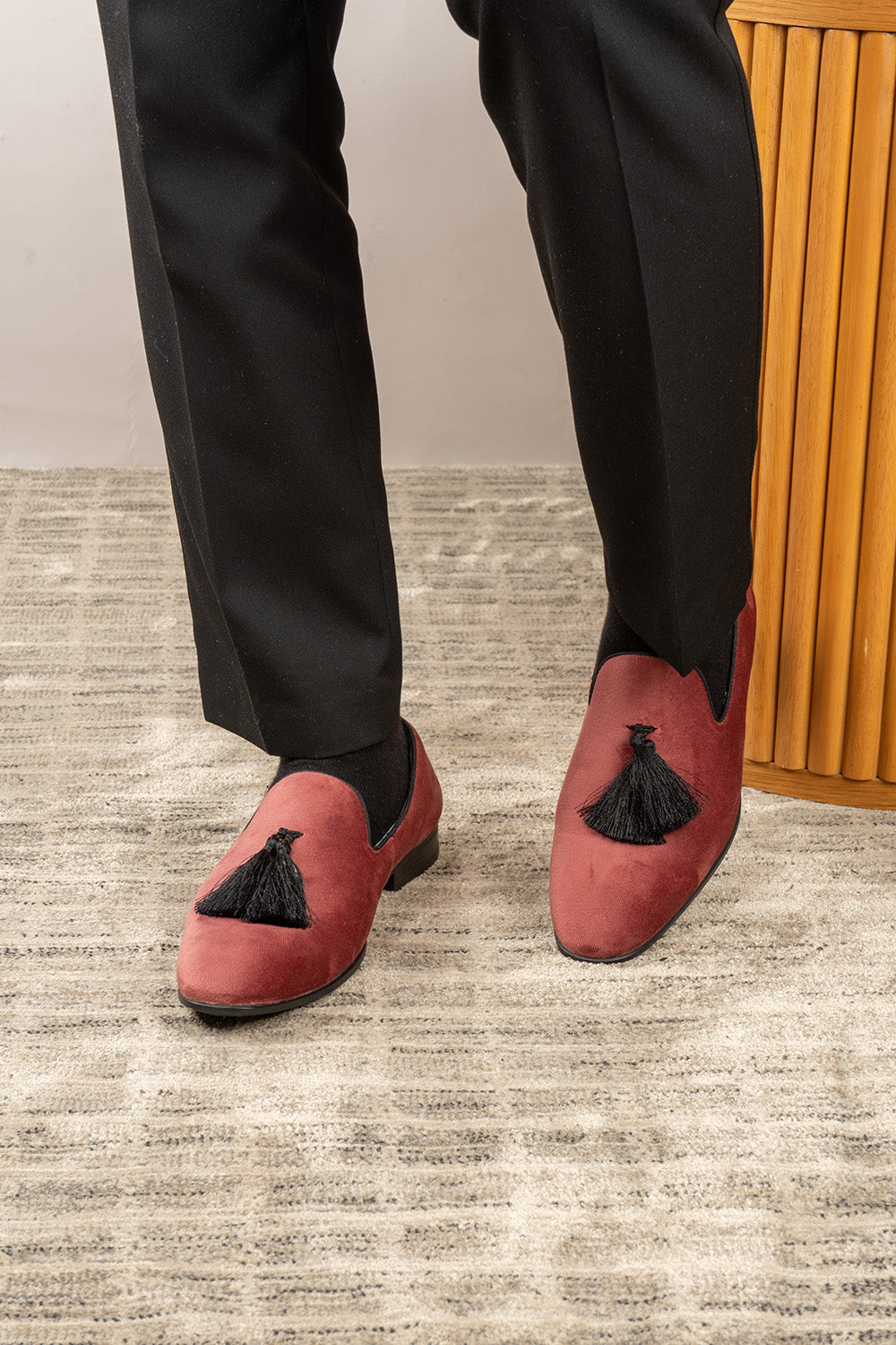 Jacob salmon velvet smoking slippers for men with tassel detail, luxurious velvet finish, ideal for formal occasions and refined eveningwear.