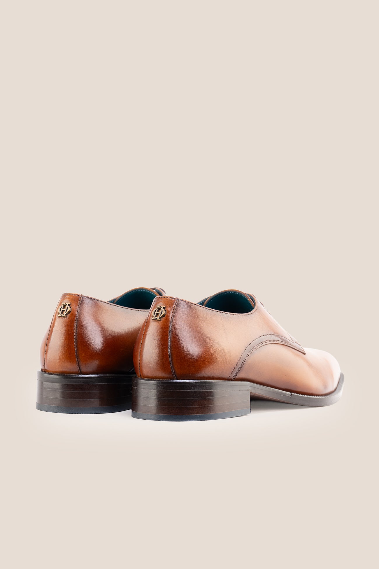 Oswin Hyde's Tan Derby Leather shoe for office, wedding and casual occasions.