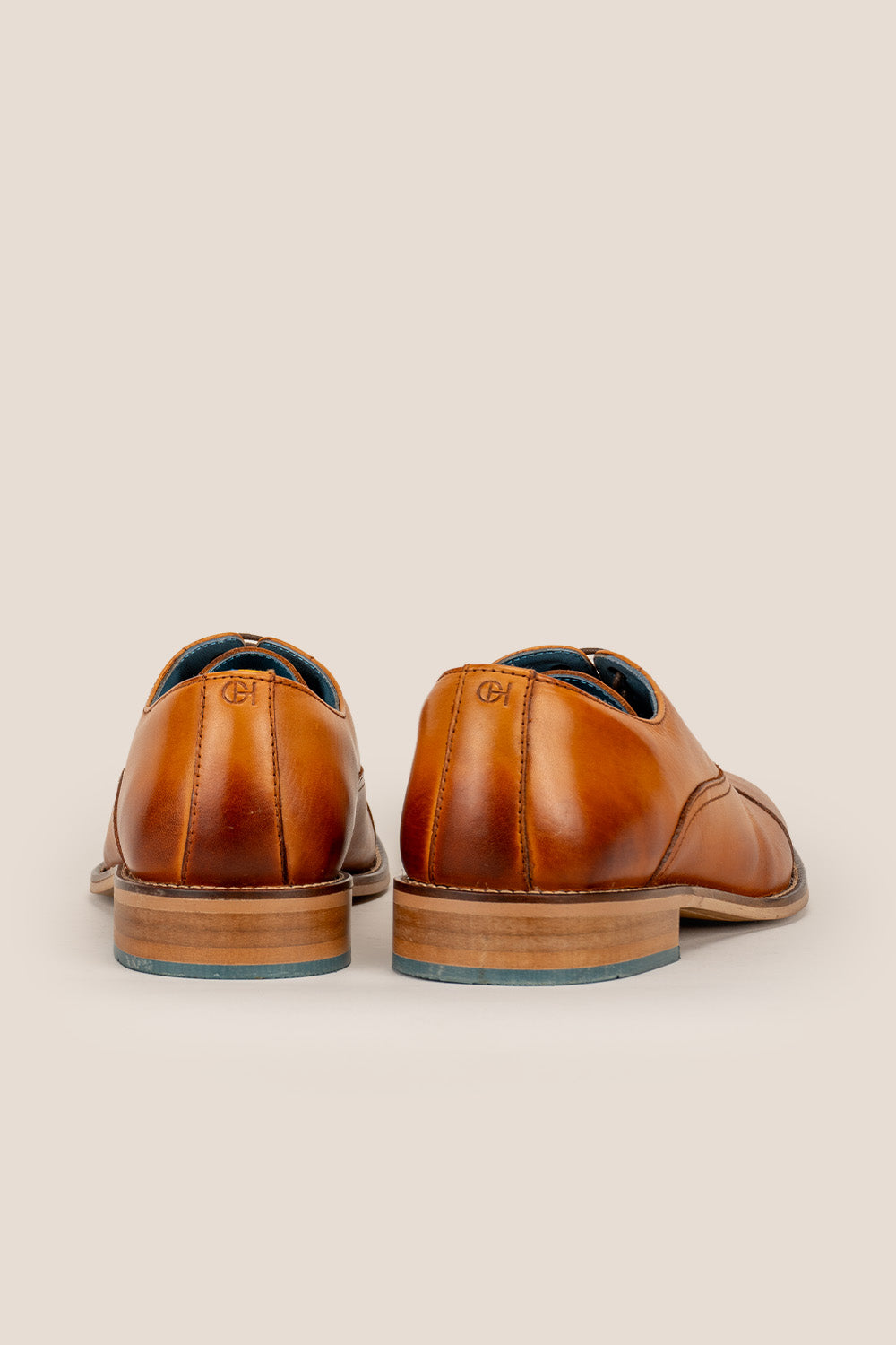 William tobacco tan leather men's shoes, handcrafted with premium leather and classic design, ideal for smart-casual and formal occasions.