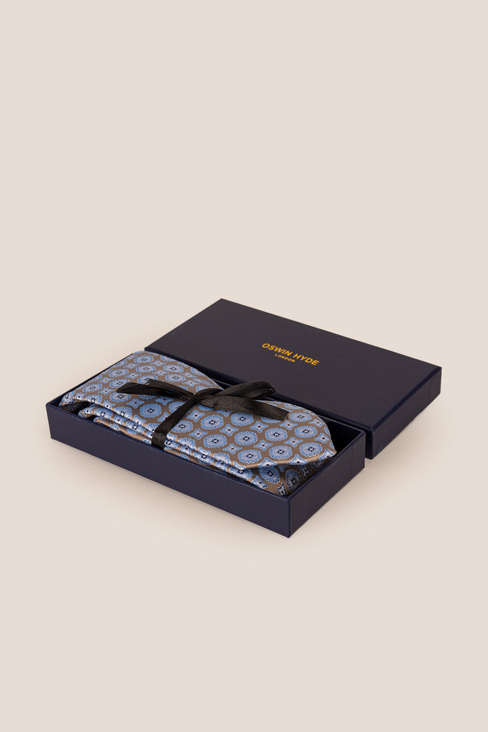 Dylan Blue/Brown tie with geometric pattern, ideal for formal events and everyday wear.