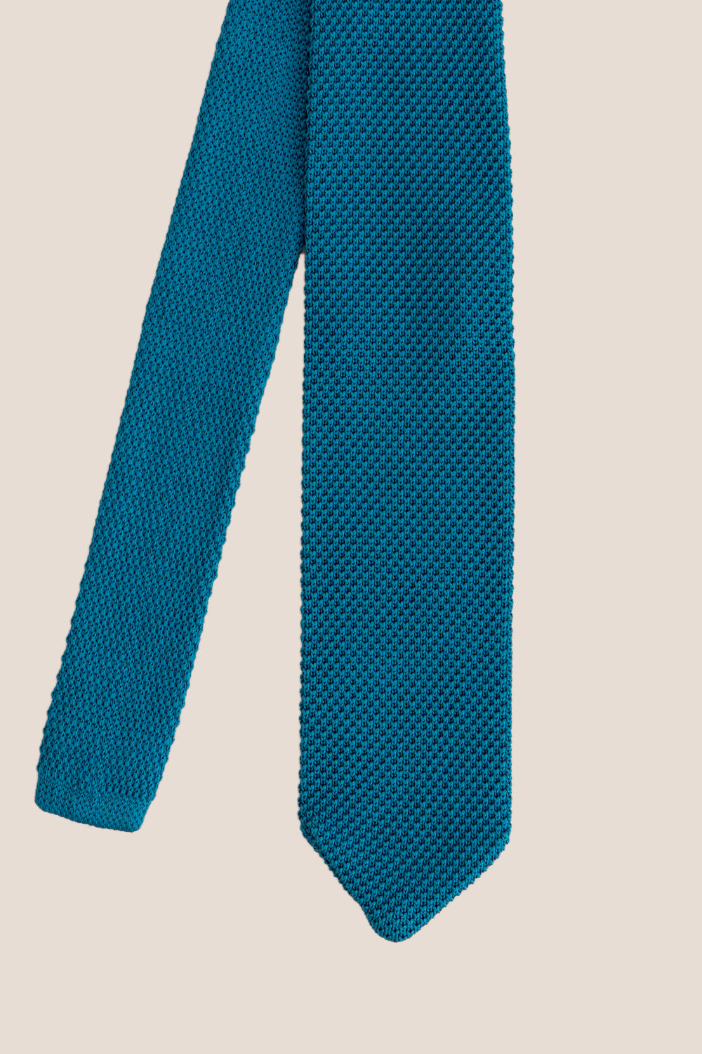 Ash Teal Men's Ash Teal knitted tie with hand finishing, ideal for weddings and formal events.Tie Oswin Hyde