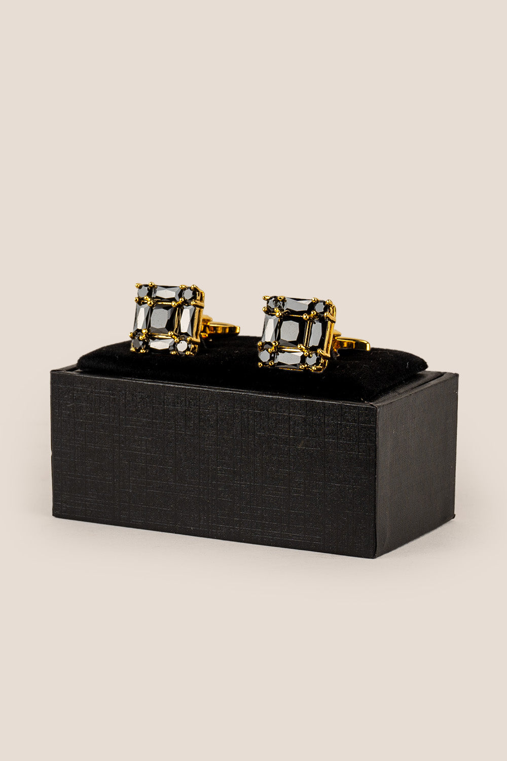 Men’s Zirc Onyx cufflinks featuring deep black onyx stones set in intricate metal detailing for formal elegance and luxury.