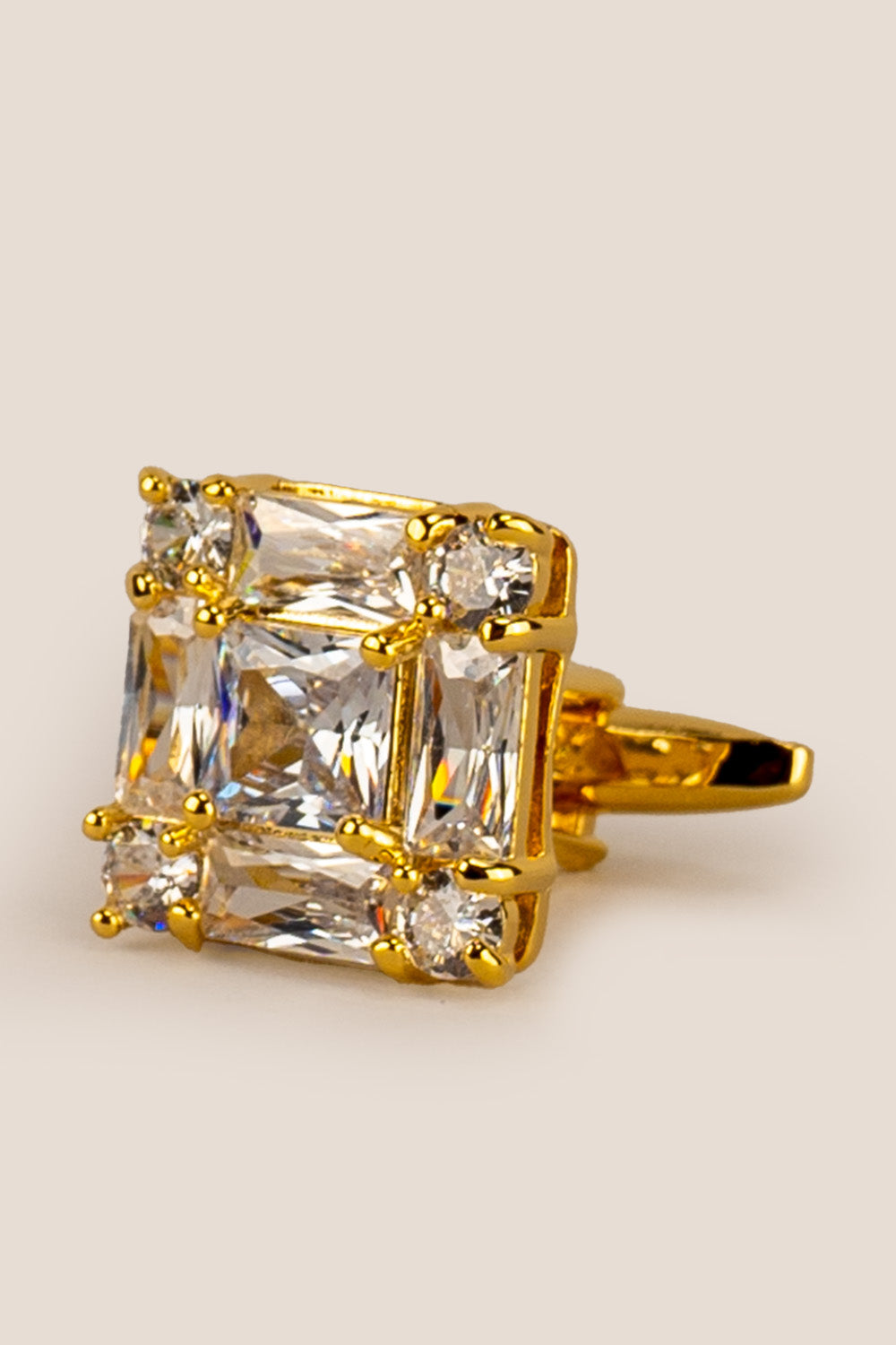 Men’s Zirc Cubic White cufflinks featuring brilliant white stones set in intricate metalwork for precision craftsmanship and formal elegance.