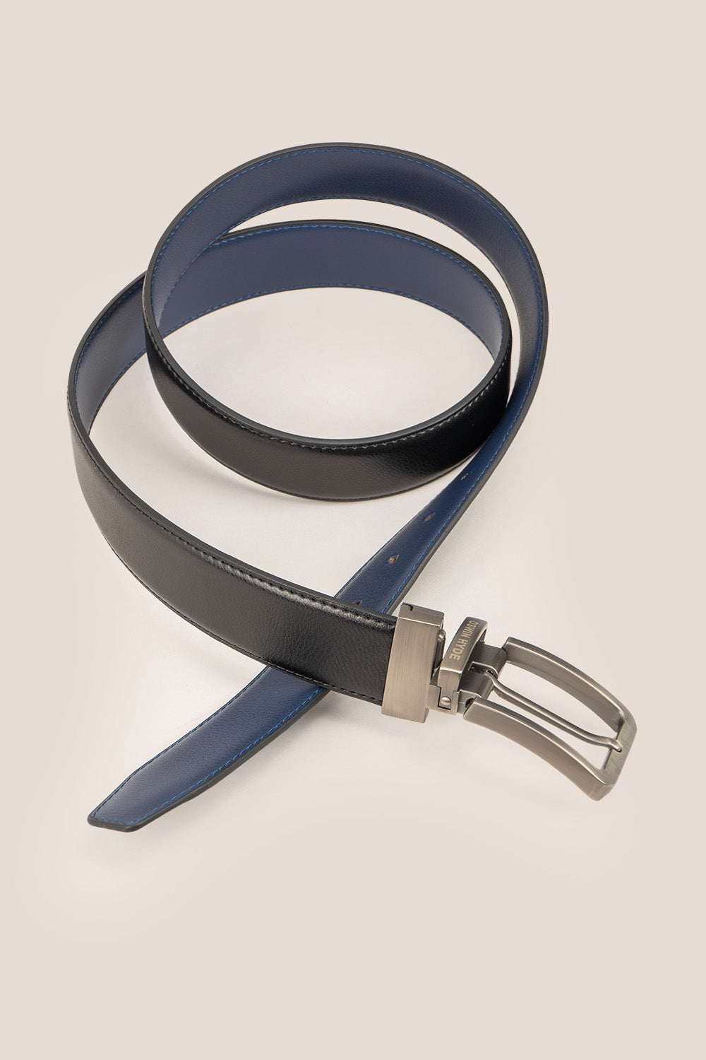 Oswin Hyde Jim reversible leather belt - Black and navy full-grain leather belt with polished buckle, designed for office wear, formal occasions and weekend outfits