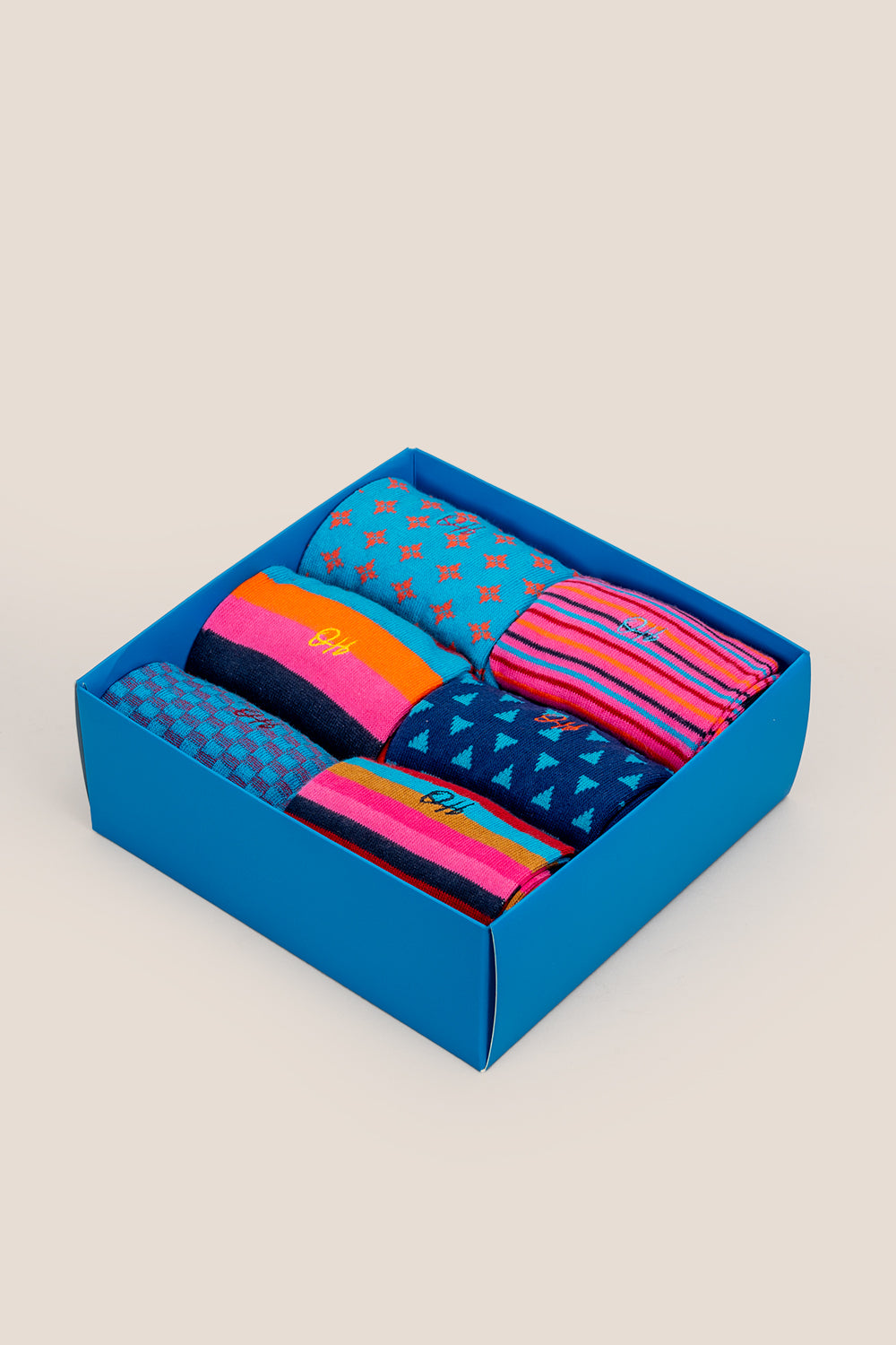 Oswin Hyde Contemporary six pairs of premium socks for men, featuring unique designs and timeless block colours.