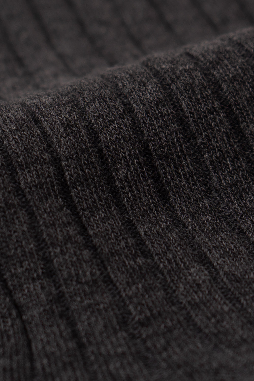 Oswin Hyde Classic six pairs of premium socks for men, featuring timeless block colours and lasting comfort.