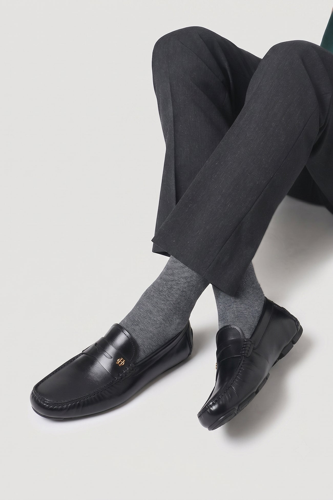 black leather driving loafer with comfort and style where flexible sole provides excellent grip and support