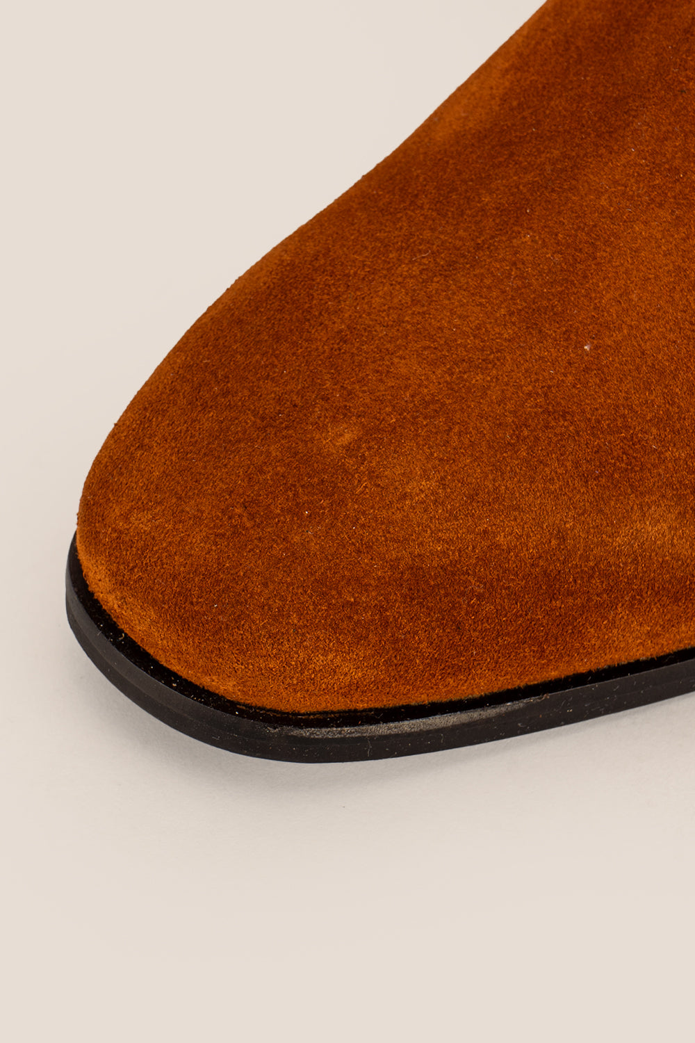 Vinnie Rust Suede Chelsea Boots | Oswin Hyde