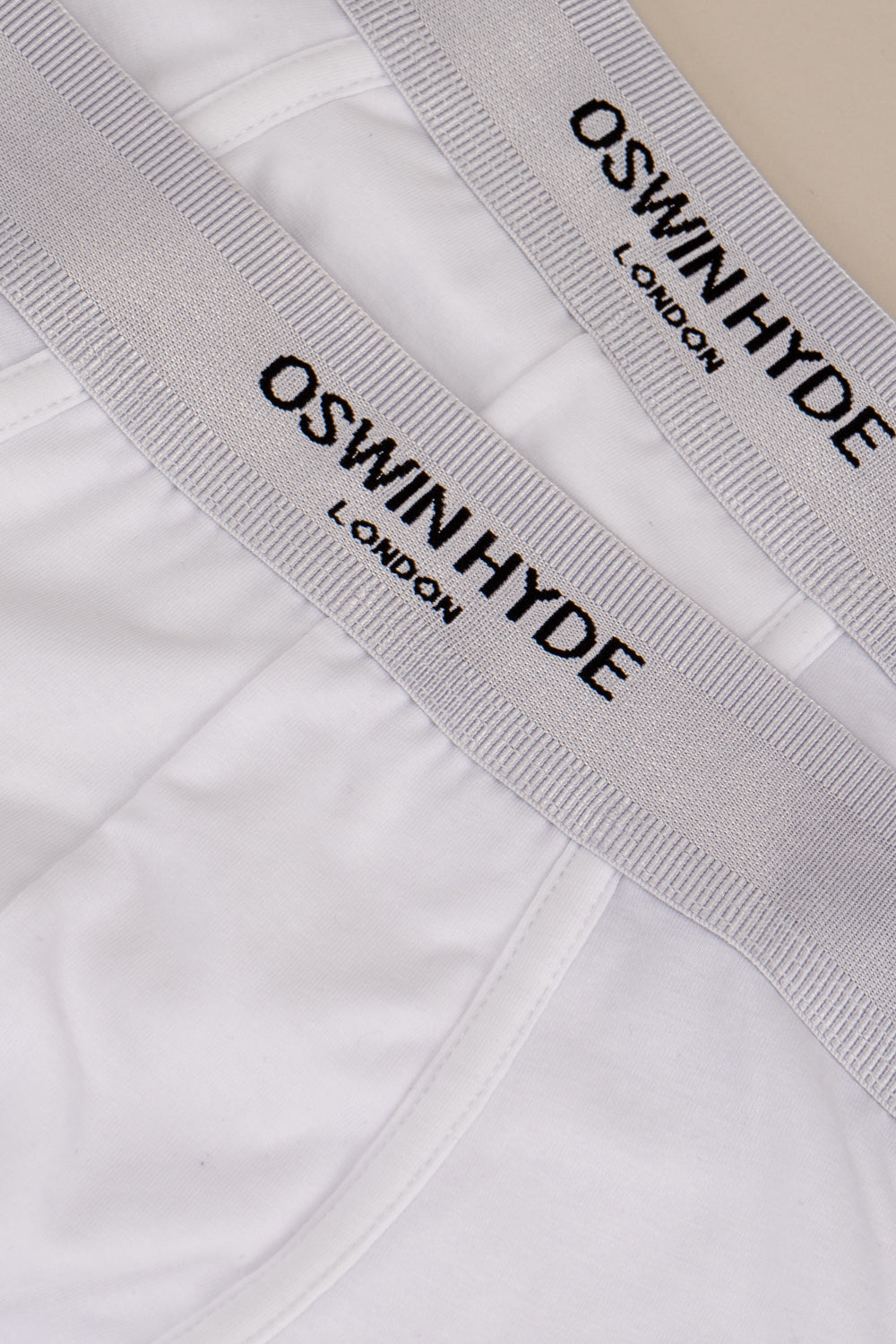 Oswin Hyde Wilts boxer trunks - White premium cotton with elasticated waistband
