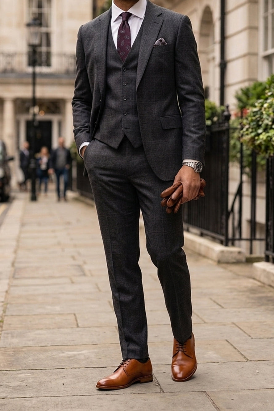 Edison tan leather Derby shoes for men featuring a 3-eyelet design, breathable lining, and durable leather sole for formal and smart casual occasions.