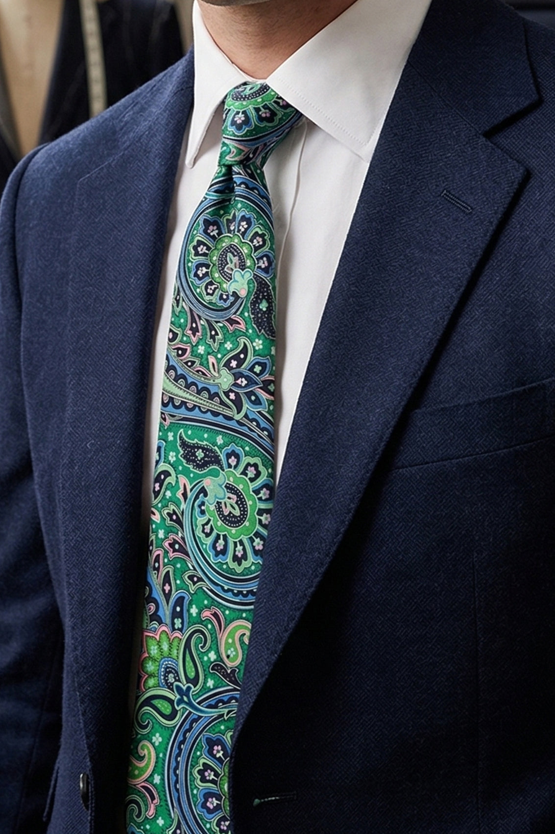 Print Green tie with vibrant design, perfect for weddings, office wear, and casual outings.