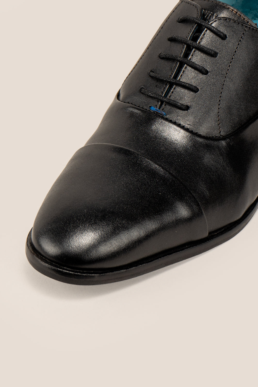 The Ultimate Guide to Comfortable Leather Shoe Fit