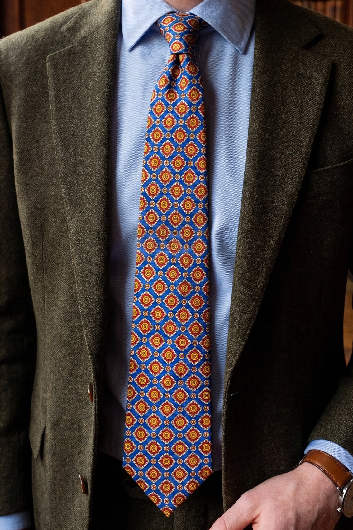 Yellow Geometric Pattern Silk Tie with modern design, perfect for weddings, work, and smart occasions.