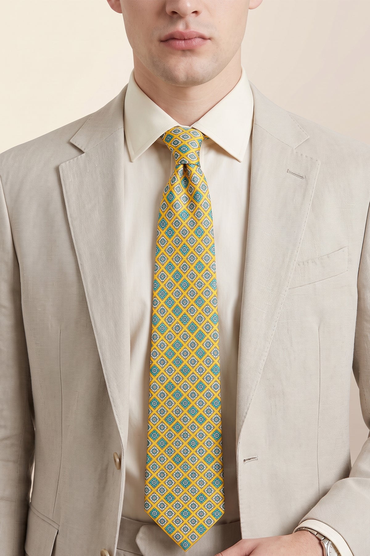 Man wearing Yellow Motif Print Silk Tie - Oswin Hyde