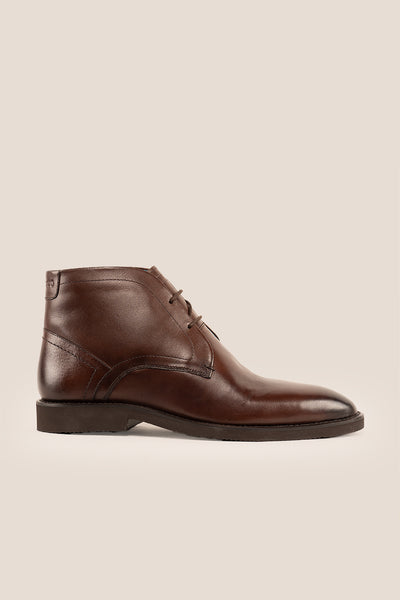 Oswin Hyde: Jefferson Brown Chukka Boots for Men