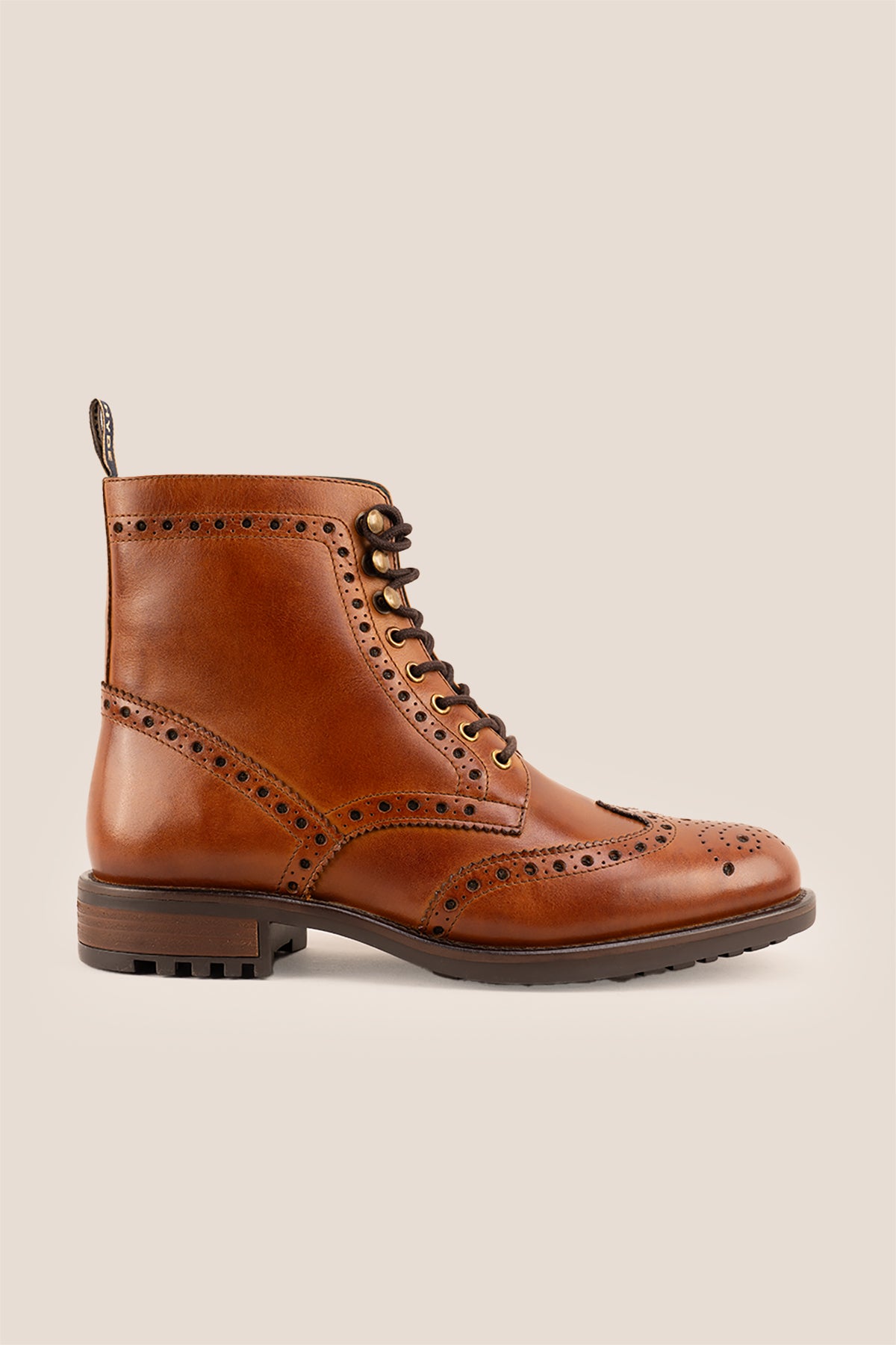 Gregory Tan leather boot with brogue details, wingtip boots for men, tan leather walking boots. 