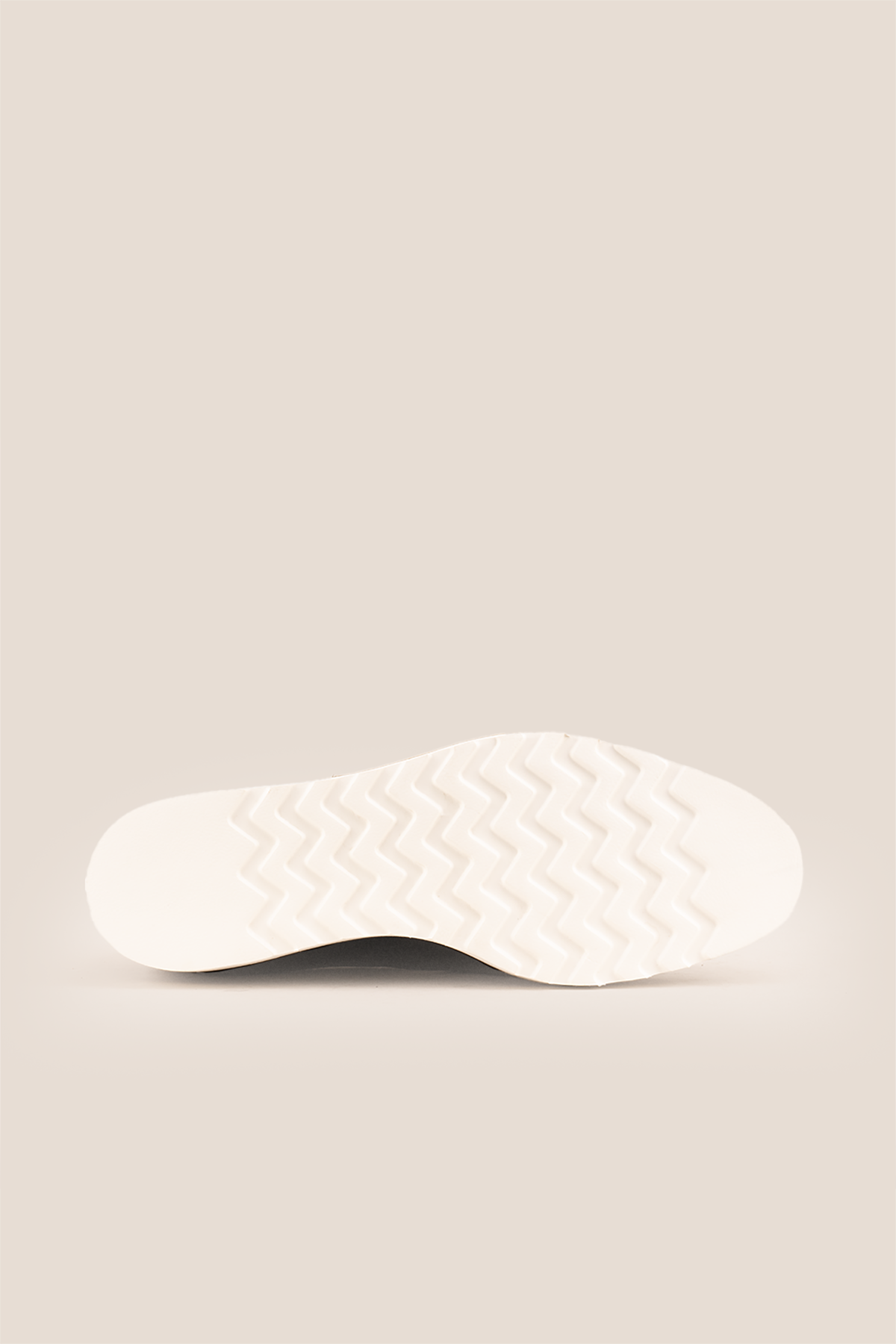 Tyler II black Oxford brogue leather shoes for men featuring detailed perforation, premium leather, and a classic formal silhouette.