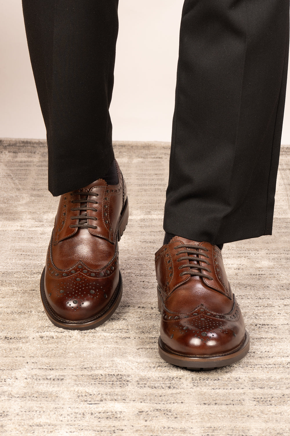 George brown leather wing cap brogue shoes for men with five-eyelet design, crafted in premium leather for a classic, refined style.