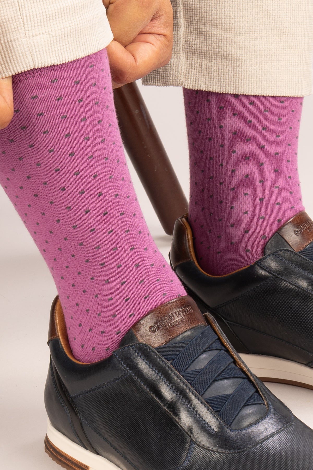 Oswin Hyde Pastel Heaven men’s cotton socks in a six-pack. These luxury socks offer comfort, style, and a soft pastel design for everyday wear.